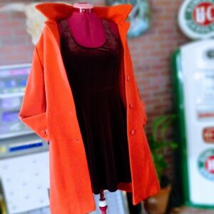 Vintage Trilogy wool coat. Orange mod. size Medium